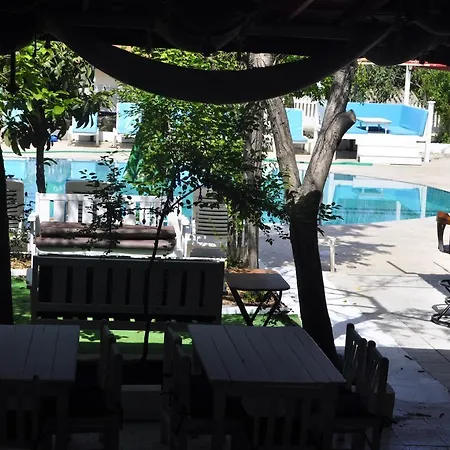 New St. Nicholas Garden Oda ve Kahvaltı Ölüdeniz