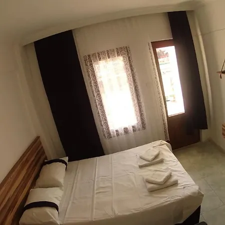 Bed and Breakfast New St. Nicholas Garden
