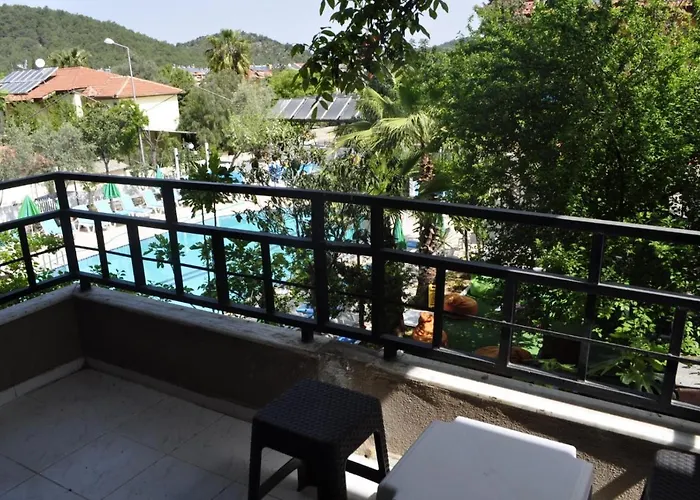 Bed & Breakfast New St. Nicholas Garden *