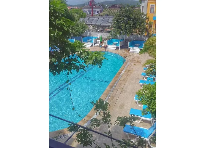 New St. Nicholas Garden Nocleg ze śniadaniem *