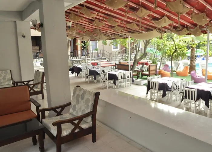 New St. Nicholas Garden