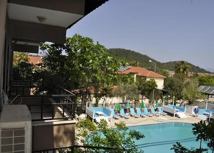 New St. Nicholas Garden Nocleg ze śniadaniem