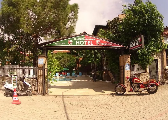 New St. Nicholas Garden *