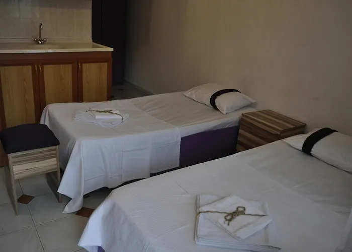 New St. Nicholas Garden Panzió *